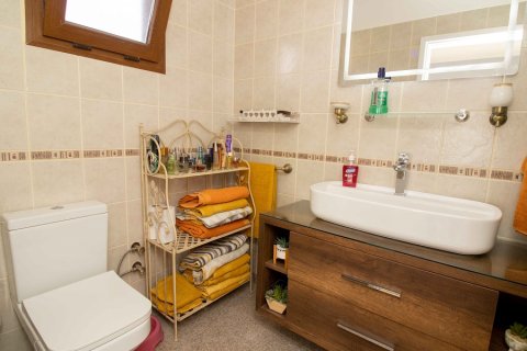 ویلا در  Girne ، ترکیه 3 خوابه ، 150 متر مربع.  شماره 211818 - 7