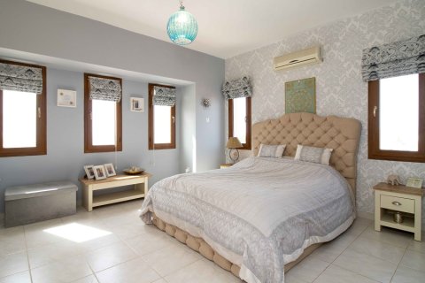 ویلا در  Girne ، ترکیه 3 خوابه ، 150 متر مربع.  شماره 211818 - 6