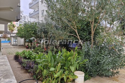 Продажа квартиры  в Анталье, Турция 1+1, 50м2, №213711 – фото 3