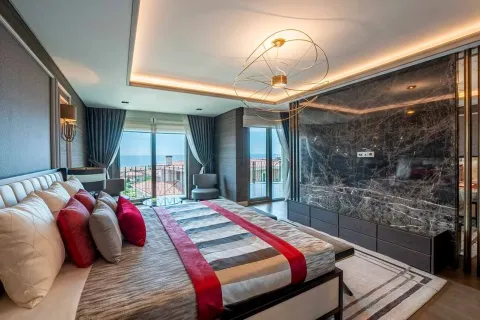 آپارتمان در  Istanbul ، ترکیه 216 متر مربع.  شماره 213432 - 10