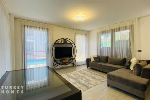 Villa 3+1 Ayvalık, Balıkesir, Türkiye №232917 - 6