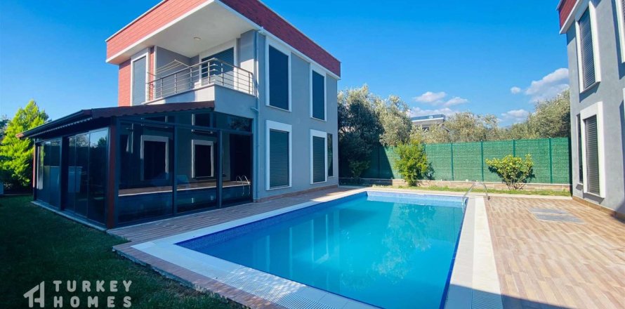 Villa 3+1 Ayvalık, Balıkesir, Türkiye №232917