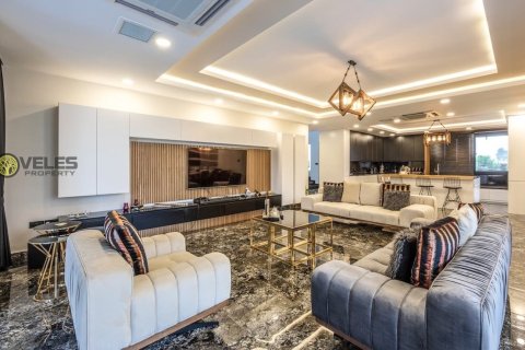 Продажа виллы  в Караогланоглу, Гирне, Северный Кипр 4+1, 500м2, №213980 – фото 12