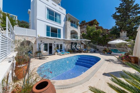 4+1 Villa i Kas, Antalya, Tyrkiet Nr. 215077 - 4