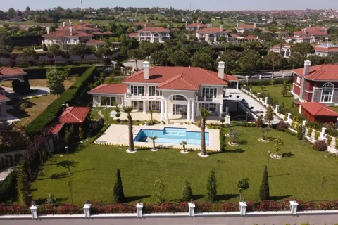 10+1 Villa  i Istanbul, Tyrkia Nr. 222069