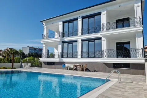 5+1 Villa  i Istanbul, Tyrkia Nr. 222065 - 4