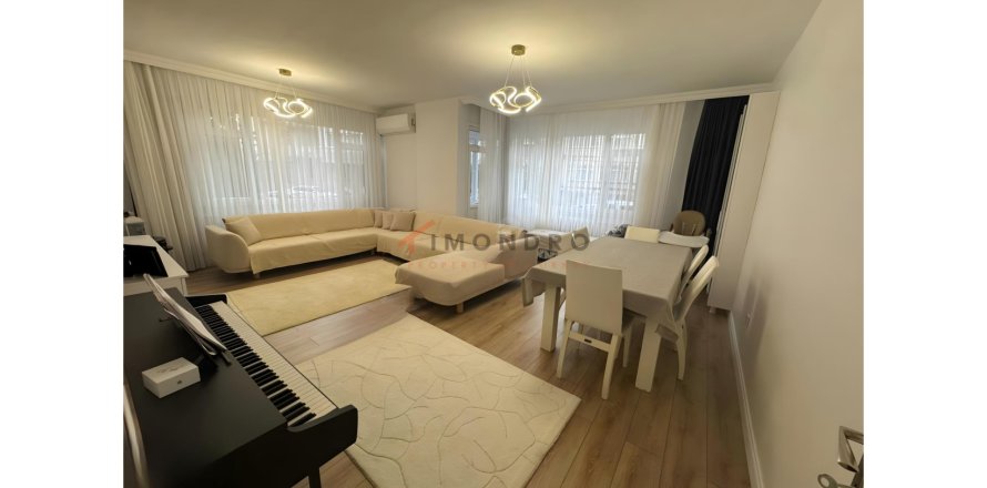 Квартира  2+1 в Бешикташе, Стамбул, Турция №223389