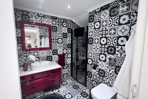 3+1 Villa  i Mahmutlar, Antalya, Turkiet Nr. 218719 - 18