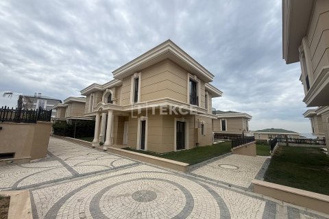 Villa for sale in Bueyuekcekmece, Istanbul, Turkey, 6 bedrooms, 394m2, No. 106842 – photo 9