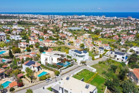 5+1 Villa  i Ozankoy, Girne,  Nr. 214072 - 1