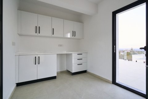 4+1 Villa  in Alsancak, Girne,  Nr. 214063 - 30