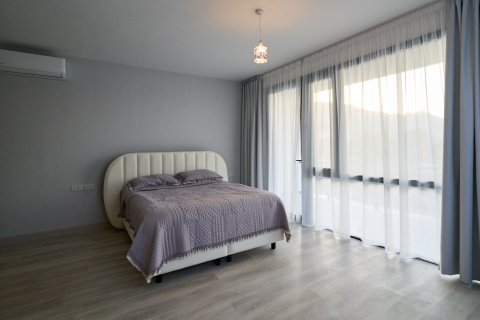 4+1 Villa  in Alsancak, Girne,  Nr. 214063 - 21