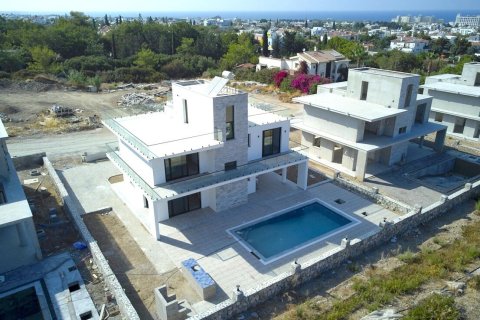 3+1 Villa  in Alsancak, Girne,  Nr. 214064 - 3
