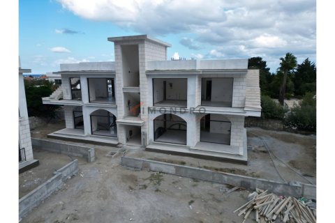 2+1 Leilighet  i Lapta, Girne,  Nr. 215831 - 28