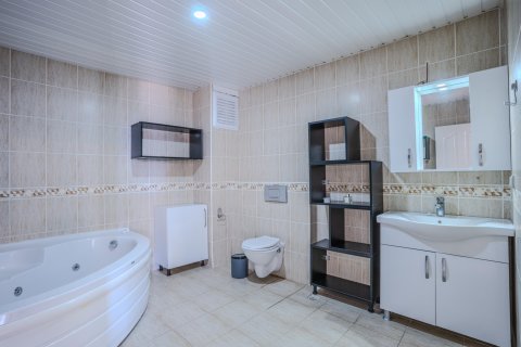 4+1 Wohnung  in Mahmutlar, Antalya, Türkei Nr. 219107 - 13