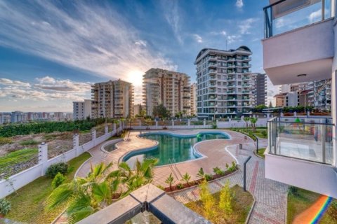 Daire  2+1  Antalya, Türkiye №222713