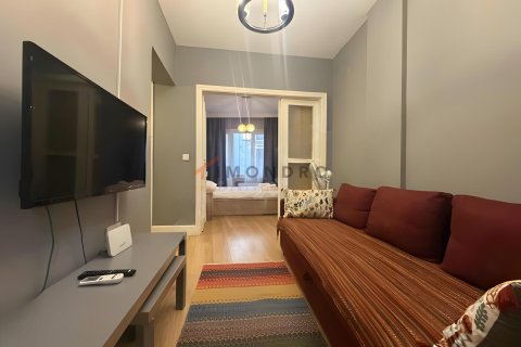 2+1 Lägenhet  i Beyoglu, Istanbul, istanbul, Turkiet Nr. 237888 - 3