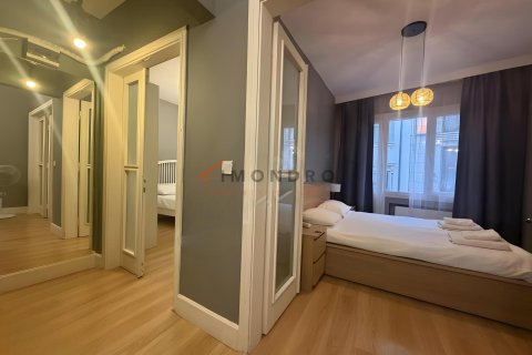 2+1 Lägenhet  i Beyoglu, Istanbul, istanbul, Turkiet Nr. 237888 - 6