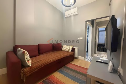 2+1 Lägenhet  i Beyoglu, Istanbul, istanbul, Turkiet Nr. 237888 - 4