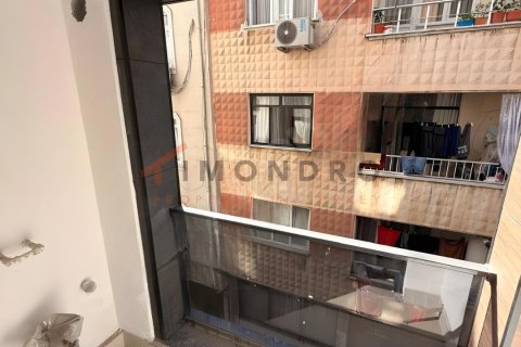 2+1 Lägenhet  i Zeytinburnu, Istanbul, istanbul, Turkiet Nr. 237894 - 13