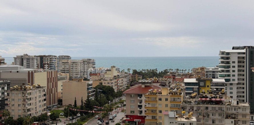 Daire 1+1 Mahmutlar, Antalya, Türkiye №221735