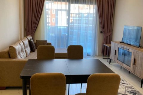 Daire  1+1  Oba, Antalya, Türkiye №221737