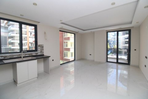 Lejlighed i Mahmutlar, Antalya, Tyrkiet Nr. 211617 - 19