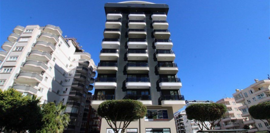 Lejlighed i Mahmutlar, Antalya, Tyrkiet Nr. 211617