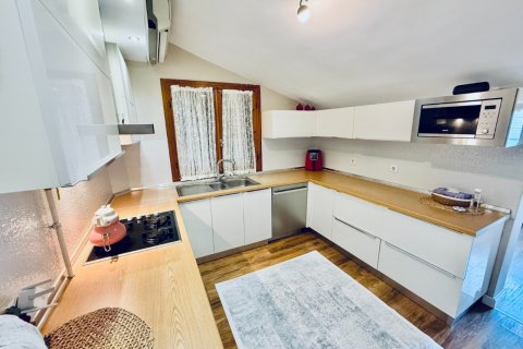 Продажа квартиры  в Анталье, Турция 3+1, 175м2, №211599 – фото 12