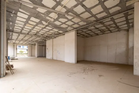 مغازه در  Alanya ، ترکیه 400 متر مربع.  شماره 222990 - 4