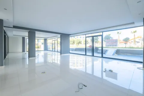 Erhvervsejendom  i Kargicak, Alanya, Antalya, Tyrkiet Nr. 222991