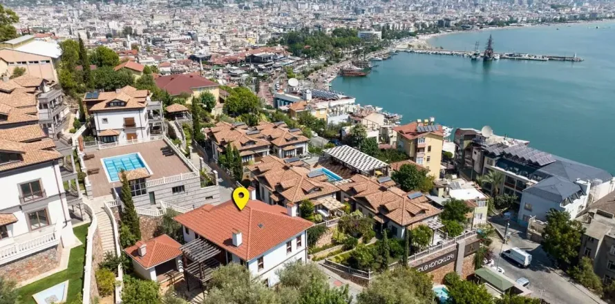 Вилла  9-х ком. в Аланье, Анталья, Турция №222987