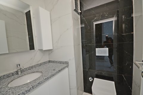 Аренда квартиры  в Аланье, Анталье, Турция 2+1, 100м2, №216733 – фото 11