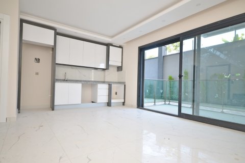 Аренда квартиры  в Аланье, Анталье, Турция 2+1, 100м2, №216733 – фото 9