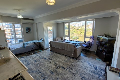 Квартира  1+1 в Аланье, Анталья, Турция №220028