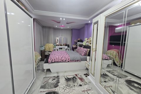 2+1 Lejlighed i Mahmutlar, Antalya, Tyrkiet Nr. 218178 - 7