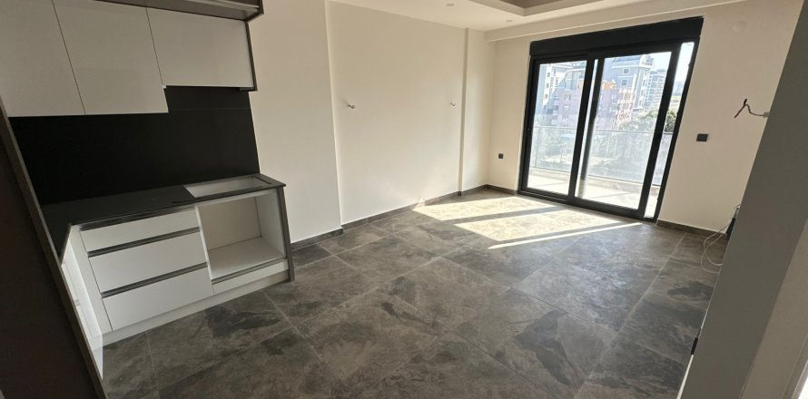 1+1 Apartment  in Alanya, Antalya, Turkey No. 221282
