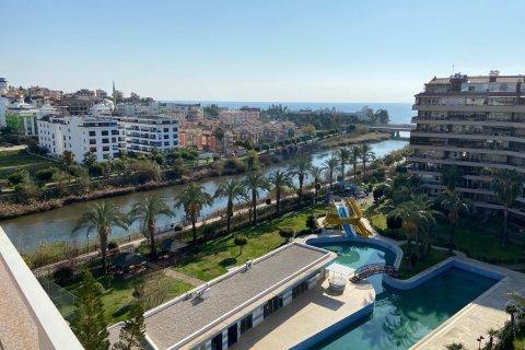 Takvåning  i Tosmur, Alanya, Antalya, Turkiet Nr. 221281