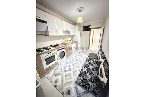 3+1 Lägenhet  i Küçükçekmece, Istanbul, istanbul, Turkiet Nr. 221284 - 9