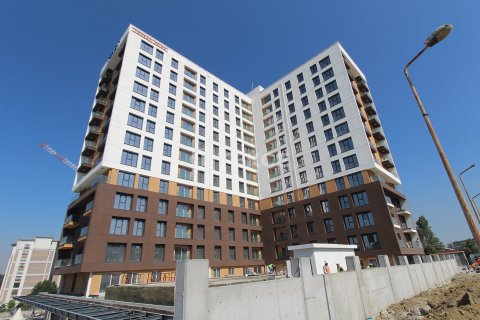 2+1 Apartment  in Istanbul, Turkey No. 228414