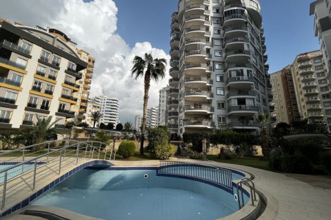 2+1 Wohnung  in Mahmutlar, Antalya, Türkei Nr. 231561