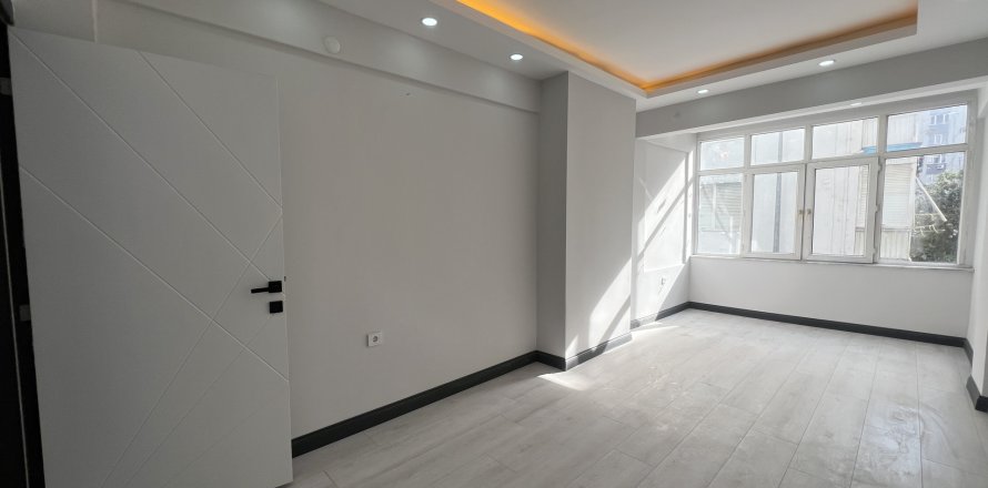 Daire 3+1 Antalya, Türkiye №215976