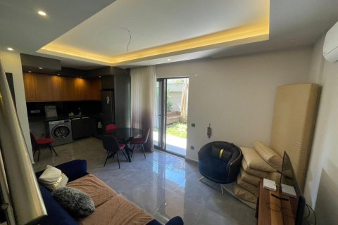 Daire   Oba, Antalya, Türkiye №215972