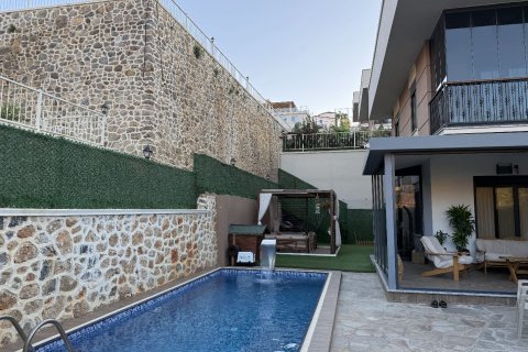 ویلا در  Alanya ، ترکیه 3 خوابه ، 270 متر مربع.  شماره 217794 - 2