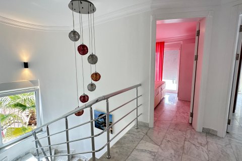 3+1 Villa  i Alanya, Antalya, Tyrkia Nr. 217415 - 14
