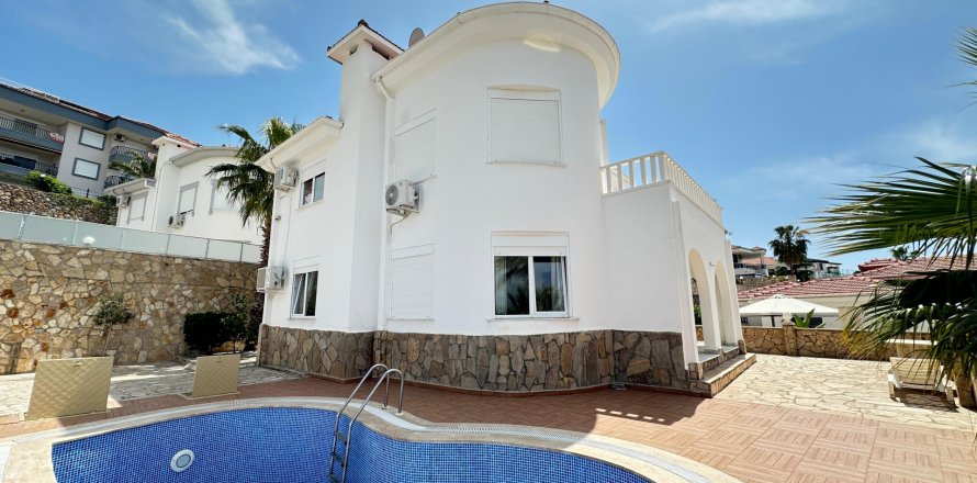 3+1 Villa  i Alanya, Antalya, Tyrkia Nr. 217415