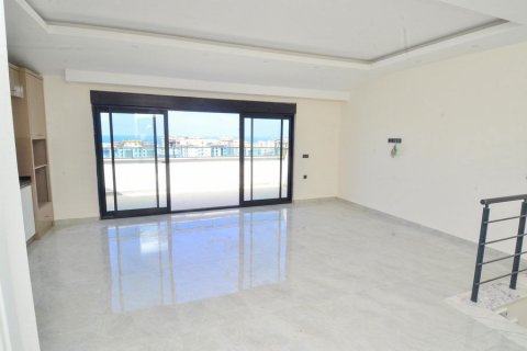 آپارتمان در  Mahmutlar ، ترکیه 2 خوابه ، 117 متر مربع.  شماره 217541 - 4