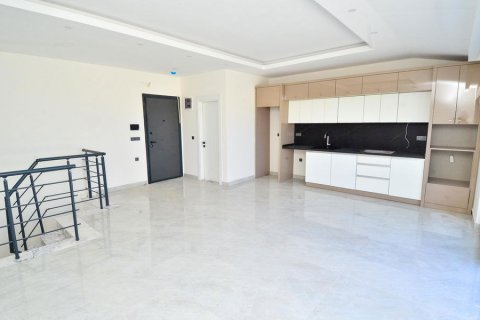 آپارتمان در  Mahmutlar ، ترکیه 2 خوابه ، 117 متر مربع.  شماره 217541 - 5