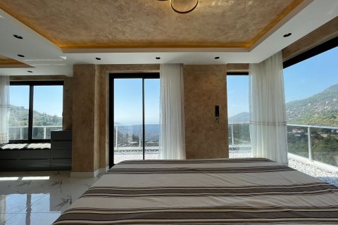 ویلا در  Alanya ، ترکیه 3 خوابه ، 210 متر مربع.  شماره 217539 - 8