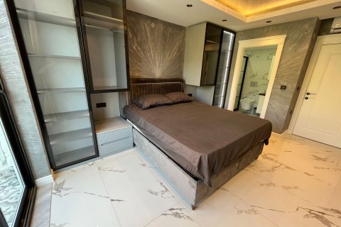 ویلا در  Alanya ، ترکیه 3 خوابه ، 210 متر مربع.  شماره 217539 - 11